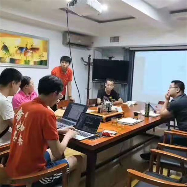 客戶(hù)合影